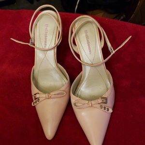 Delicious slingback heels